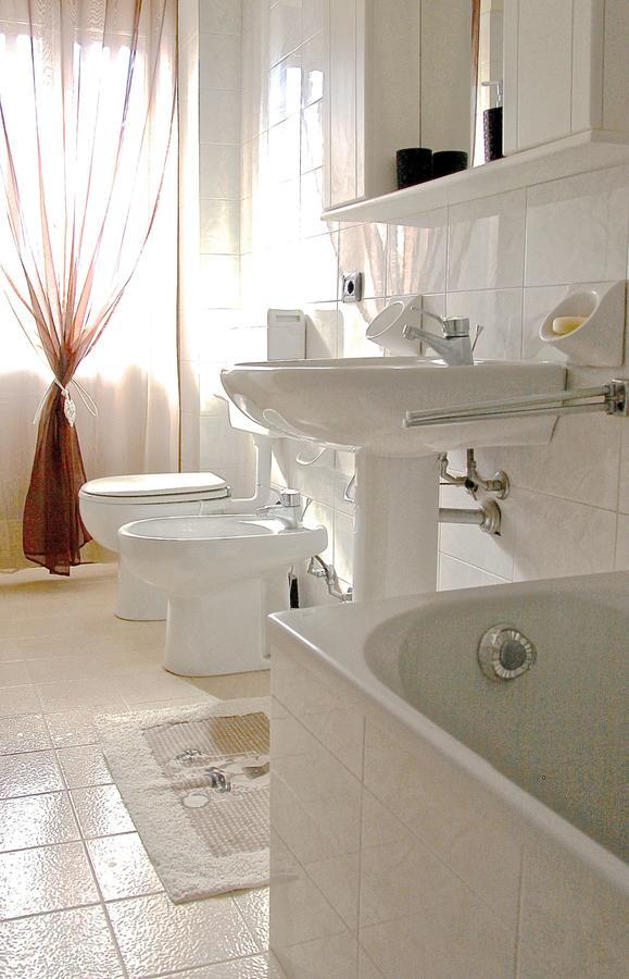 B&B Carletto Cella Monte Екстериор снимка